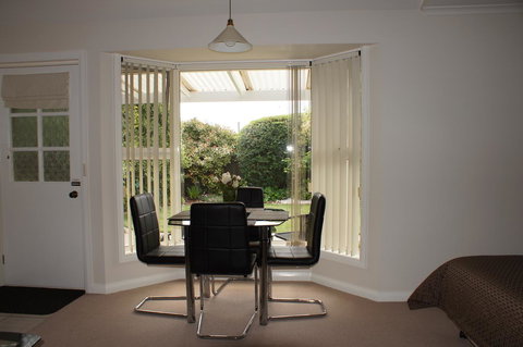 Shearwater Cottages - Accommodation NSW 4