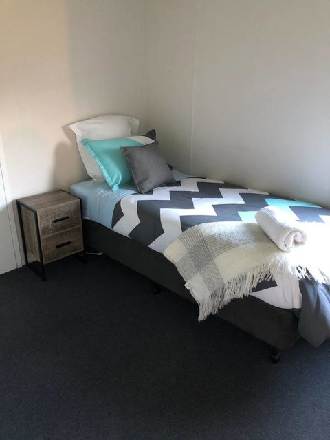 Harvey House - Accommodation NSW 18