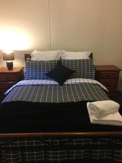 Harvey House - Accommodation NSW 7