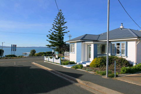 Freycinet Waters - Accommodation NSW 0