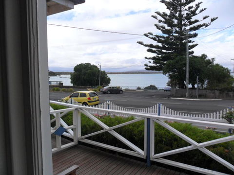Freycinet Waters - Accommodation NSW 12