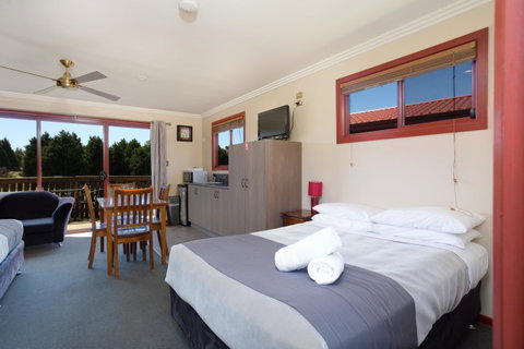 Tamar Valley Resort Grindelwald - Accommodation NSW 8