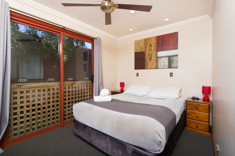 Tamar Valley Resort Grindelwald - Accommodation NSW 9