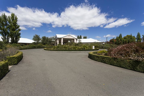 Panorama Hotel St Helens - Accommodation NSW 9