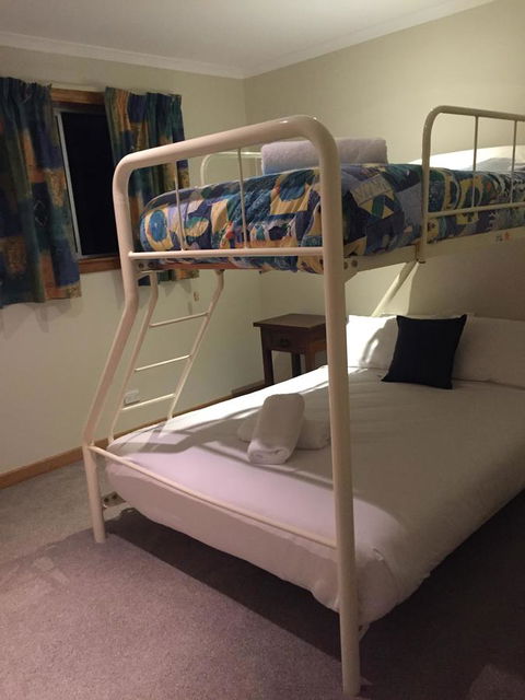 White Sands Estate Unit 24 - Accommodation NSW 9
