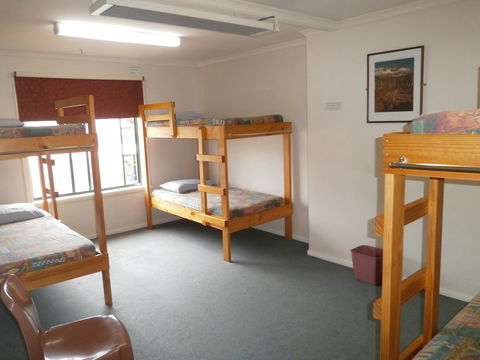 Launceston Backpackers - Accommodation NSW 2