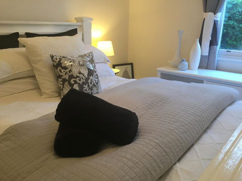 Elizaâ€™s Lovely Home - Accommodation NSW 8