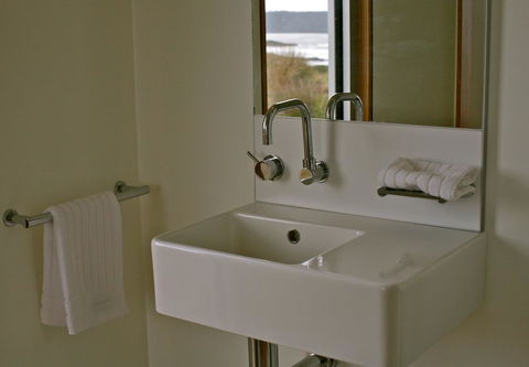 Cloudy Bay Beach House - Accommodation NSW 20
