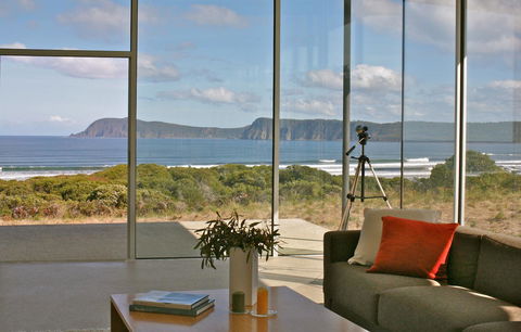 Cloudy Bay Beach House - Accommodation NSW 10