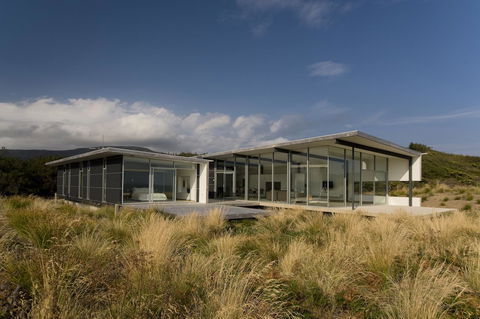 Cloudy Bay Beach House - Accommodation NSW 9