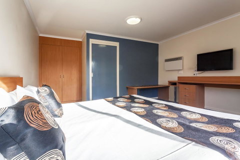 Black Buffalo - Accommodation NSW 3