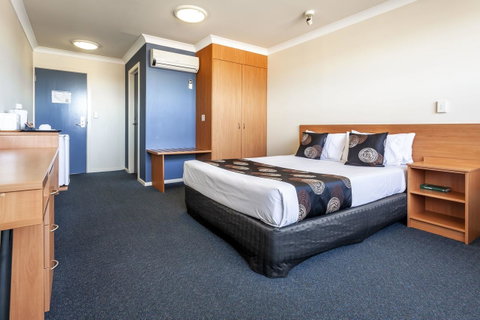 Black Buffalo - Accommodation NSW 9