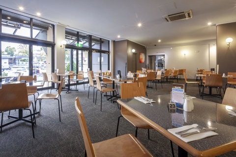 Black Buffalo - Accommodation NSW 21