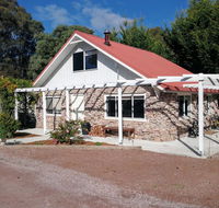 Hilltop Cottages - Accommodation NSW