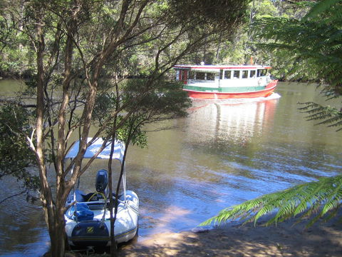 Arthur Riverfront And Sea Lodge Downstream - Accommodation NSW 26