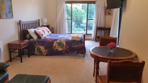Beezneez B&B - Accommodation NSW 2