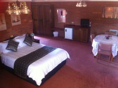 The Waterloo Hotel - Accommodation NSW 14
