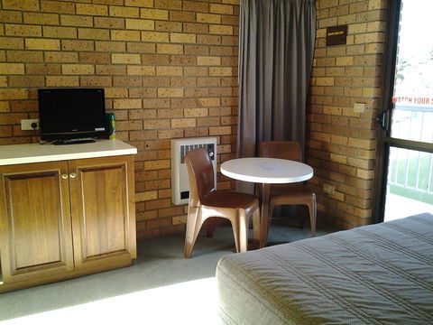 The Waterloo Hotel - Accommodation NSW 8