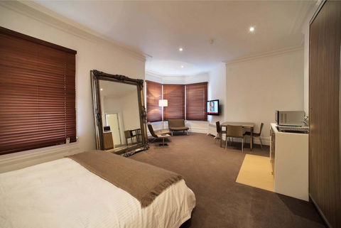 Ikon Hotel - Accommodation NSW 19