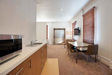 Ikon Hotel - Accommodation NSW 24