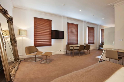 Ikon Hotel - Accommodation NSW 21