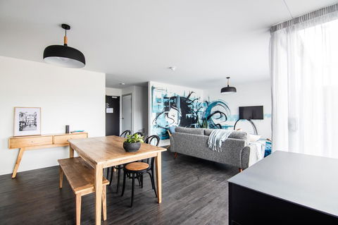 Change Overnight - Accommodation NSW 18