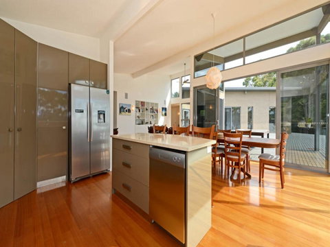 Cloudy Bay Lagoon Estate - Accommodation NSW 8