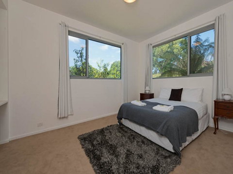 Cloudy Bay Lagoon Estate - Accommodation NSW 13