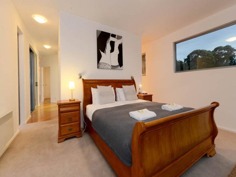 Cloudy Bay Lagoon Estate - Accommodation NSW 12