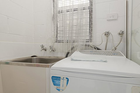 Aruba Apartments - Accommodation NSW 6