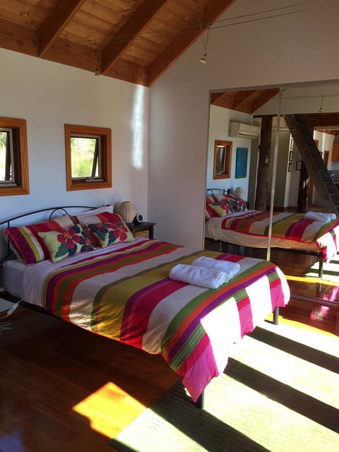The Tree House - Accommodation NSW 0