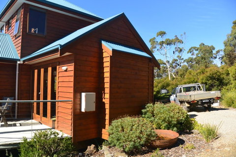 The Tree House - Accommodation NSW 3