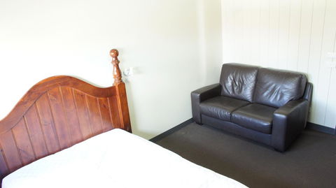 Swansea Backpacker Lodge - Accommodation NSW 11
