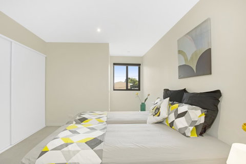 Astra Apartments Glen Waverley @Springvale RD - Accommodation NSW 3