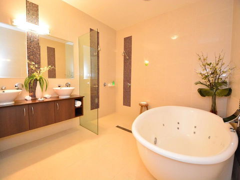 Mornington Hotel - Accommodation NSW 25