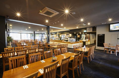 Mornington Hotel - Accommodation NSW 9