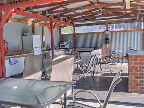 High Country Holiday Park - Accommodation NSW 30