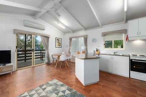 High Country Holiday Park - Accommodation NSW 13