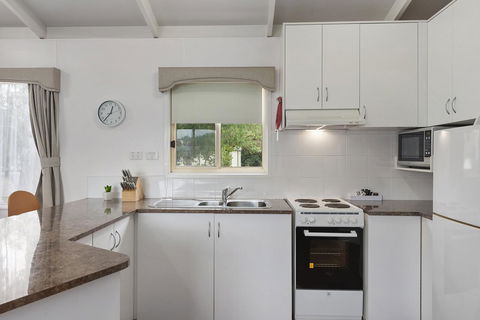 High Country Holiday Park - Accommodation NSW 14