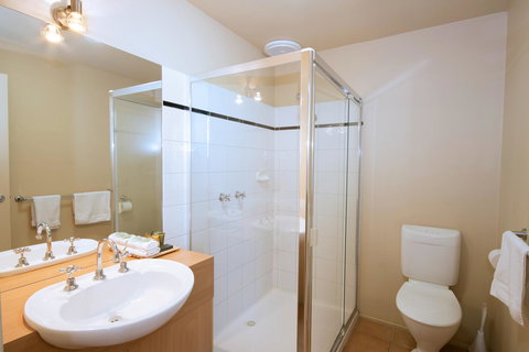 Lorne Surf Apartments - Accommodation NSW 31