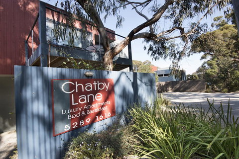 Lorne Surf Apartments - Accommodation NSW 7