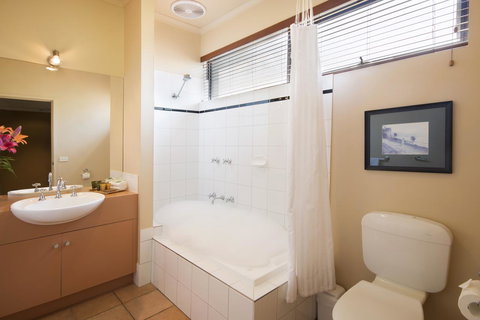 Lorne Surf Apartments - Accommodation NSW 33