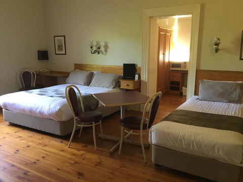 Campbell St Lodge - Accommodation NSW 7