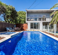 Front Beach House - Accommodation NSW