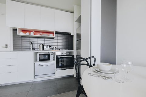 Mono Apartments On Franklin Street - Accommodation NSW 19