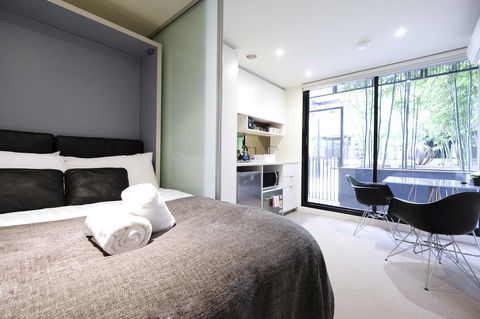 Mono Apartments On Franklin Street - Accommodation NSW 25