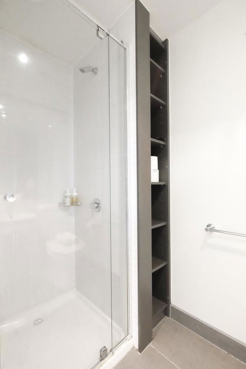 Mono Apartments On Franklin Street - Accommodation NSW 10