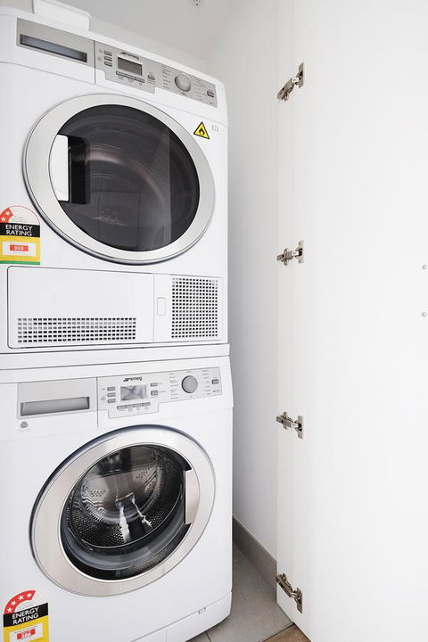 Mono Apartments On Franklin Street - Accommodation NSW 29