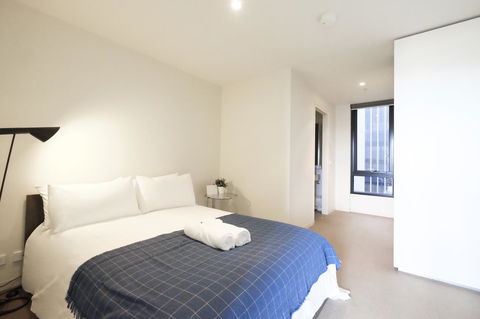 Mono Apartments On Franklin Street - Accommodation NSW 8