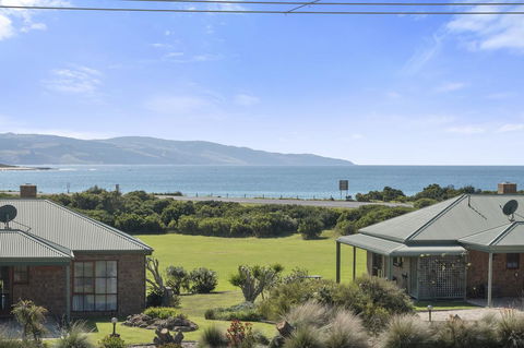 Apollo Bay Cottages - Accommodation NSW 1